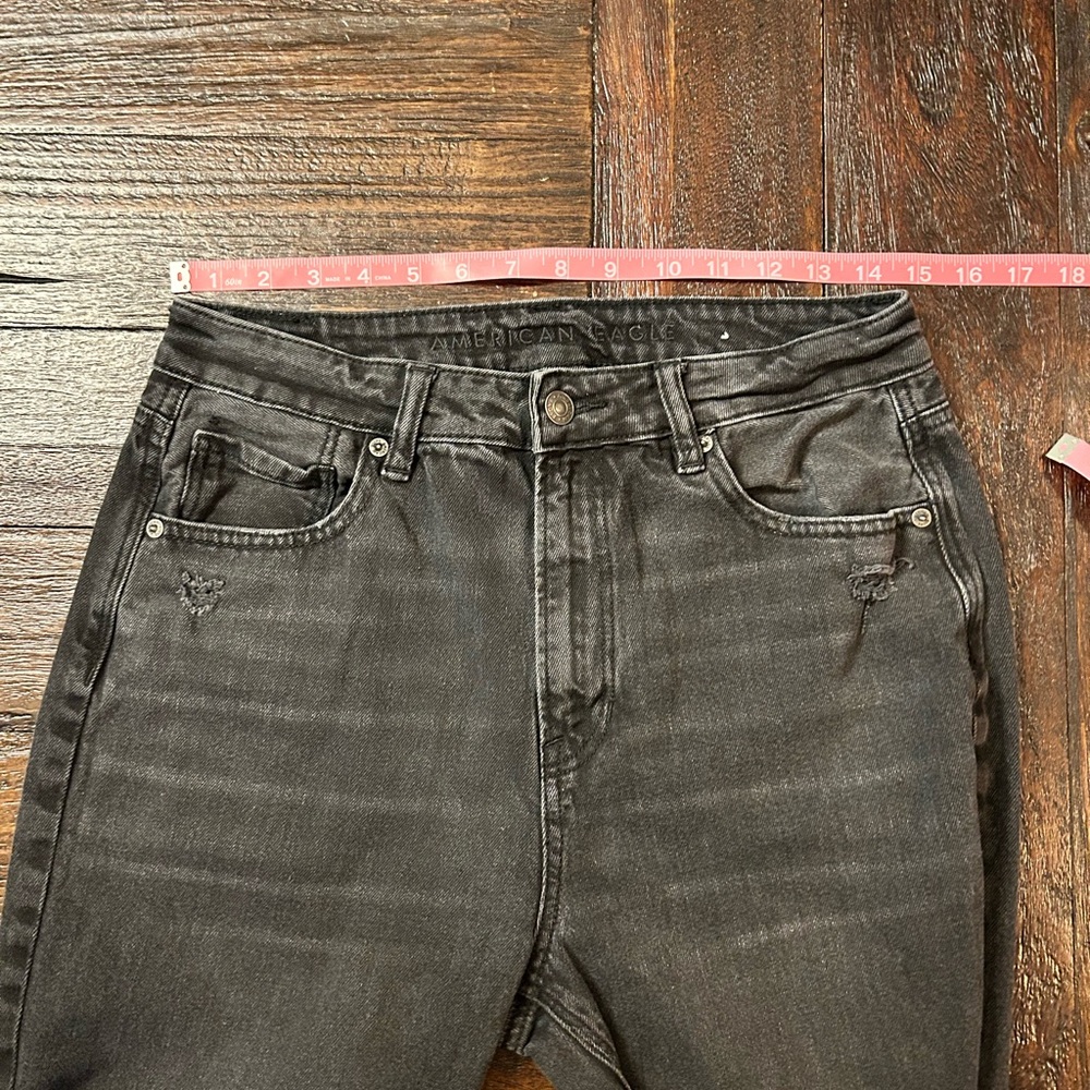 American Eagle Outfitters Comfort Stretch Waistband Black Mom Straight Jeans - Picture 10 of 11